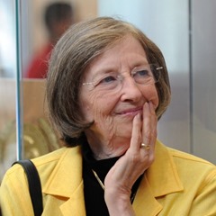 Gayle Cook richest female 2014